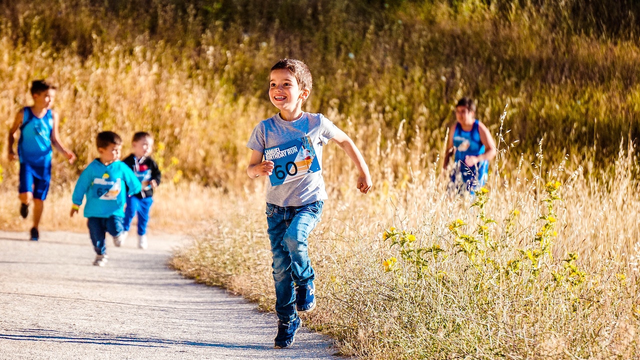 5 Best Ways To Promote Physical Activity in Children